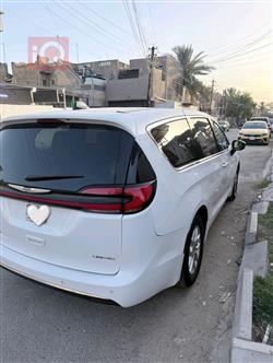 Chrysler Pacifica